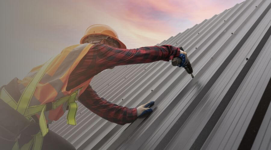 Professional gutter cleaning in West Terre Haute, IN